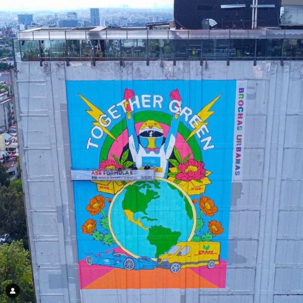 DHL + Formula-E - Brochas Urbanas